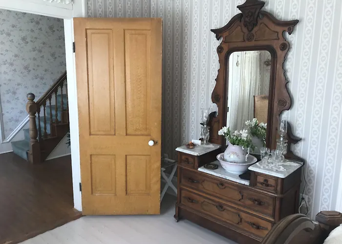 Corner George (adults Only) Отель 2*